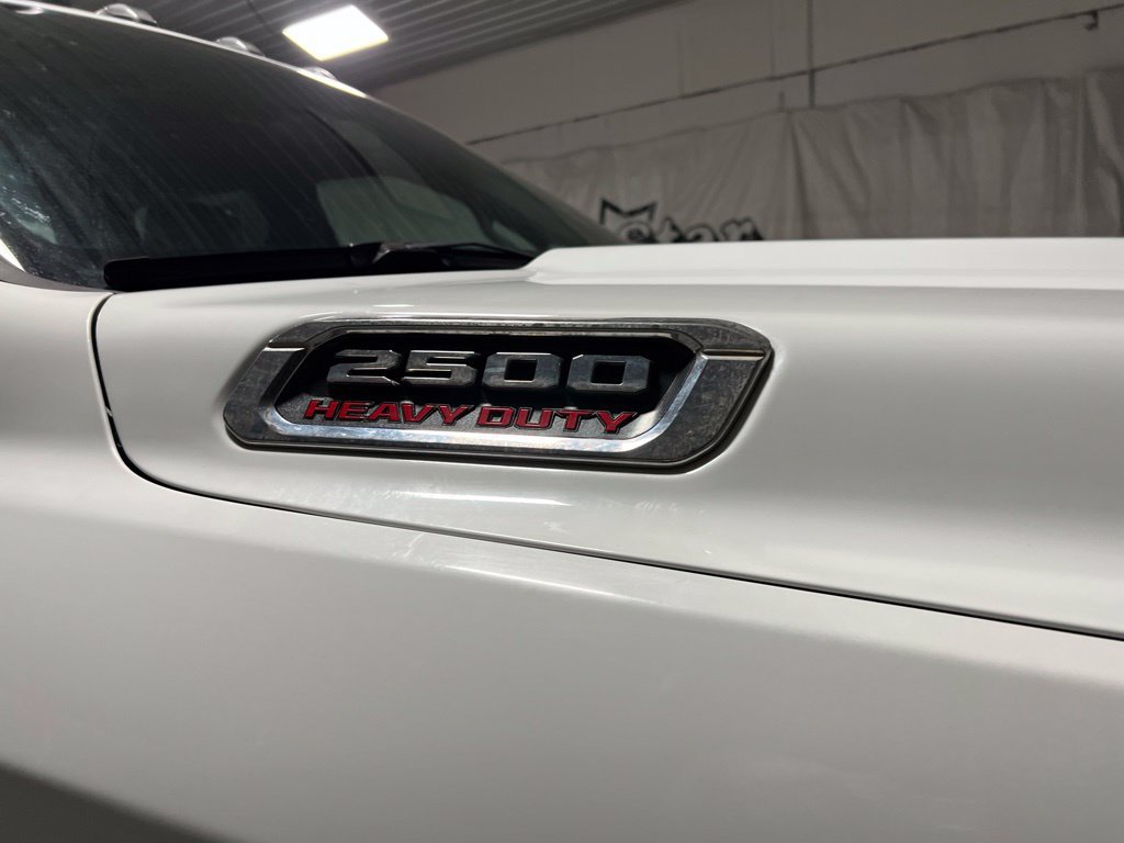 Used 2022 RAM 2500 Tradesman AWD/4WD image 12