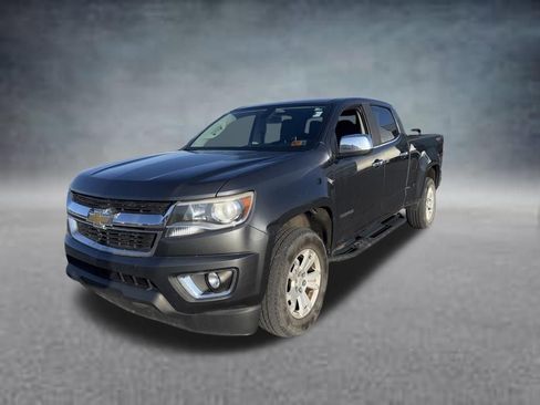 Used 2017 Chevrolet Colorado LT w/ Luxury Package, Chrome AWD/4WD image 2