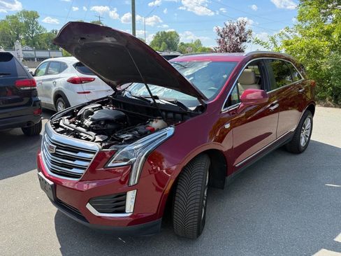 Used 2017 Cadillac XT5 Luxury w/ Driver Awareness Package FWD image 22