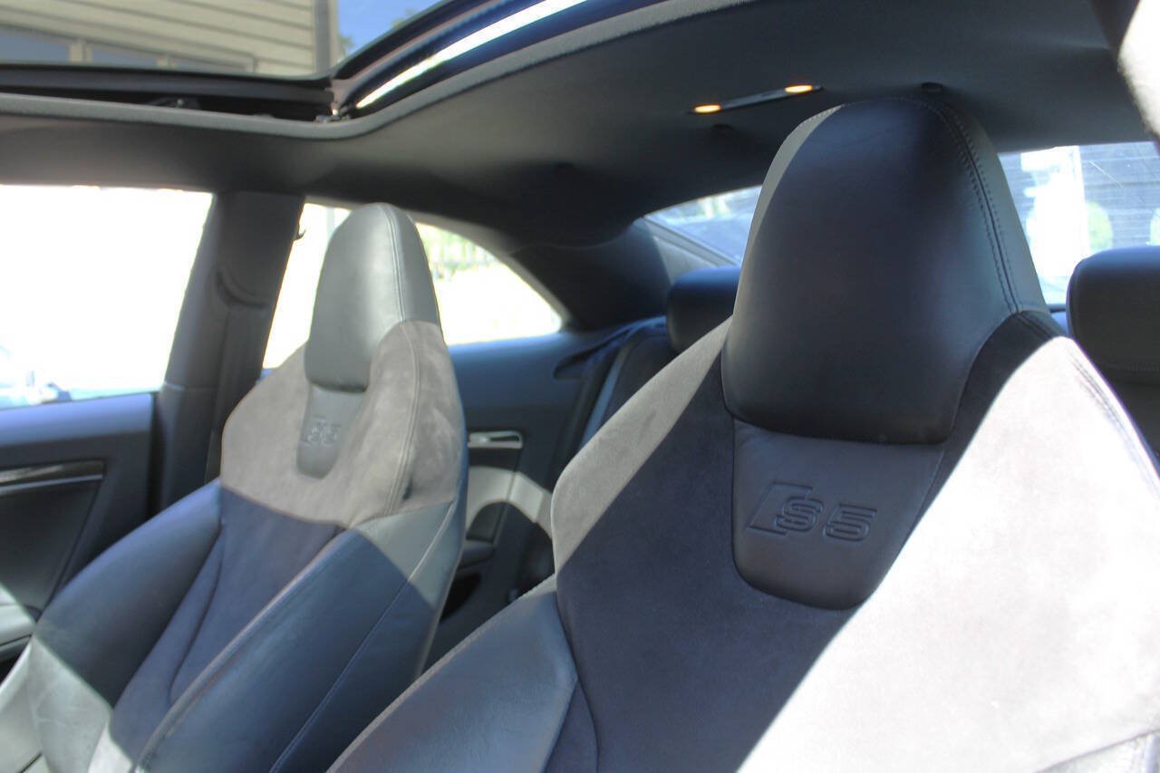 Used 2011 Audi S5 Prestige AWD/4WD image 37