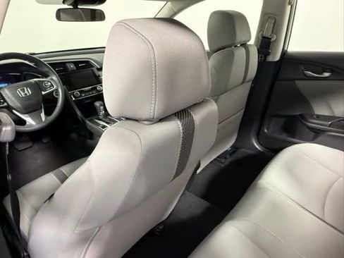 Used 2018 Honda Civic EX image 36