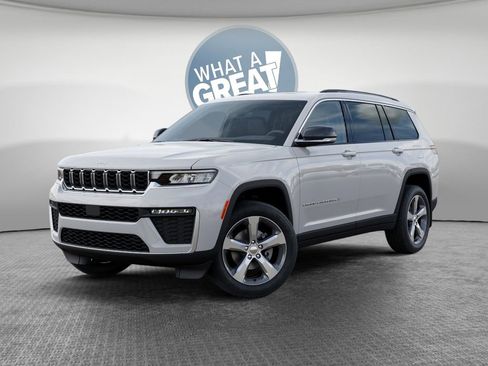 New 2026 Jeep Grand Cherokee L Limited w/ Trailer Tow Package AWD/4WD image 2