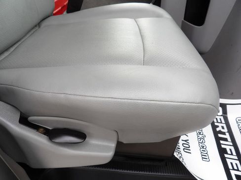 Used 2021 Ford E-350 and Econoline 350 Super Duty image 31