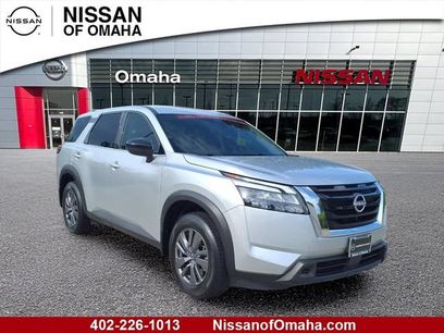 Certified 2025 Nissan Pathfinder S