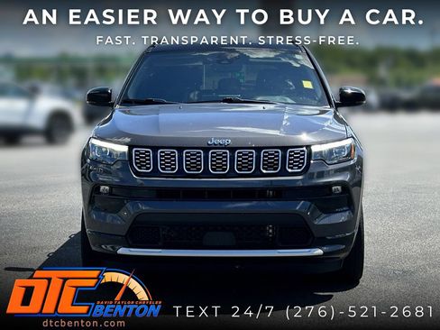 Used 2024 Jeep Compass Limited w/ Elite Group AWD/4WD image 2