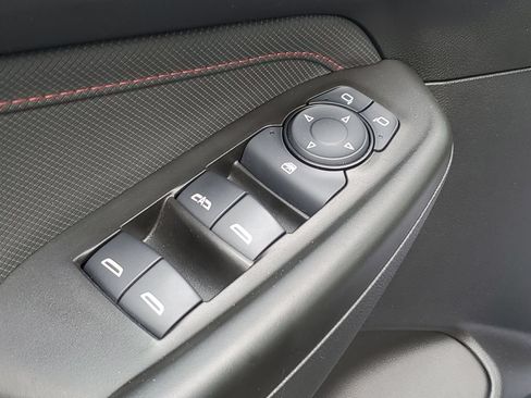 Certified 2023 Chevrolet TrailBlazer RS w/ Convenience Package FWD image 28