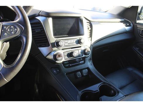 Used 2018 Chevrolet Tahoe LT image 23