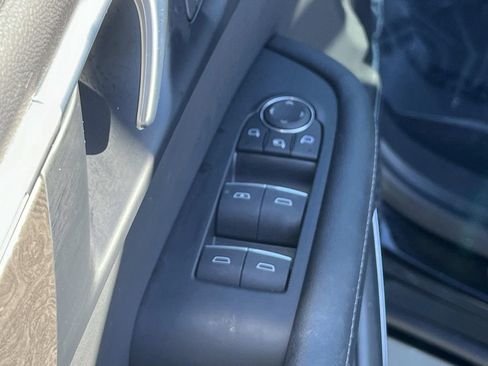 Used 2025 Buick Enclave Avenir w/ Trailering Package, 5000 lbs. image 25