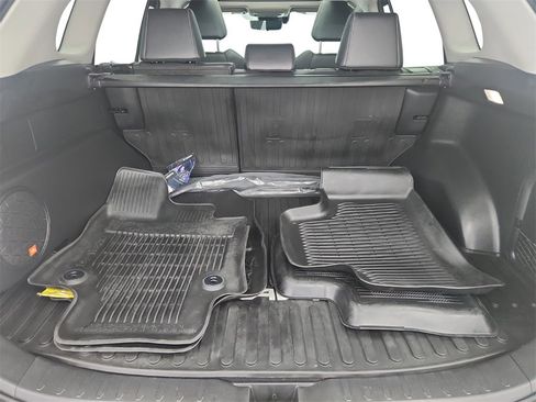 Used 2022 Toyota RAV4 Limited image 28