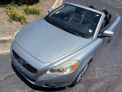 Used 2011 Volvo C70 T5 FWD image 5