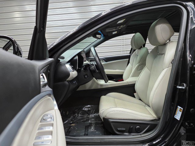 Used 2023 Genesis G70 2.0T w/ Sport Prestige Package AWD/4WD image 15
