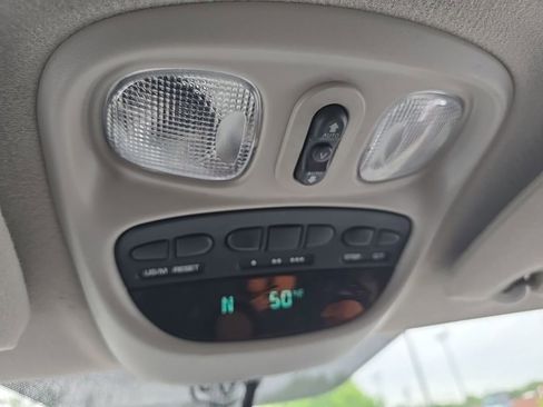Used 2008 Dodge Ram 1500 Truck SLT AWD/4WD image 6