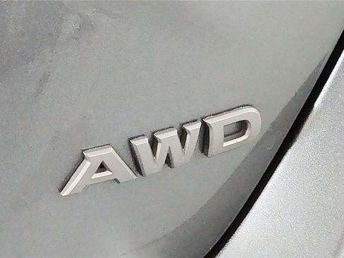 Certified 2024 Nissan Altima 2.5 SR AWD/4WD image 17