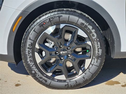 New 2026 Kia Sorento S w/ S Panoramic Sunroof Package image 7