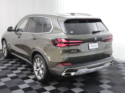 Used 2026 BMW X5 xDrive40i AWD/4WD image 16
