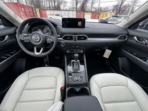 New 2025 MAZDA CX-5 AWD 2.5 S w/ Preferred Package image 23