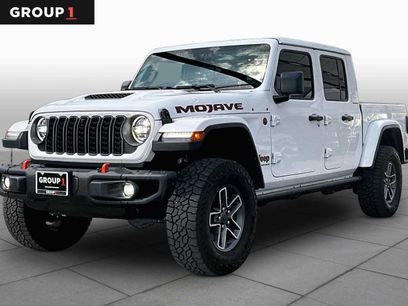 Used 2025 Jeep Gladiator Mojave