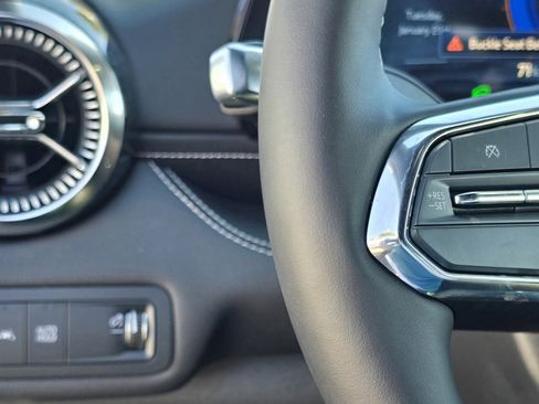 Used 2025 Chevrolet Blazer EV LT w/ Super Cruise Package image 45