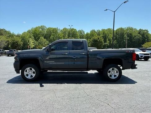 Used 2019 Chevrolet Silverado 1500 LT w/ All Star Edition AWD/4WD image 7