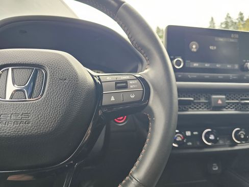Used 2024 Honda HR-V Sport image 34