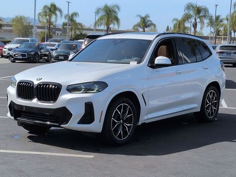 Used 2024 BMW X3 sDrive30i w/ M Sport Package image 5