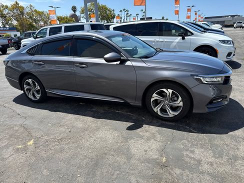 Used 2020 Honda Accord EX image 12