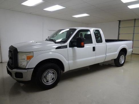 Used 2012 Ford F250 XL w/ PWR Equipment Group image 3