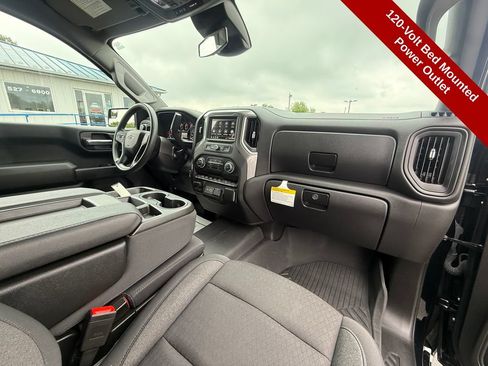 Used 2024 Chevrolet Silverado 1500 Custom Trail Boss w/ LPO, Dark Essentials Package AWD/4WD image 45