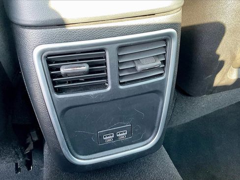 Certified 2023 Dodge Charger GT image 33