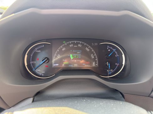 Certified 2024 Toyota RAV4 LE image 15