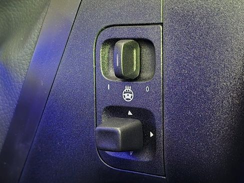 Used 2026 Mercedes-Benz GLS 580 4MATIC image 23