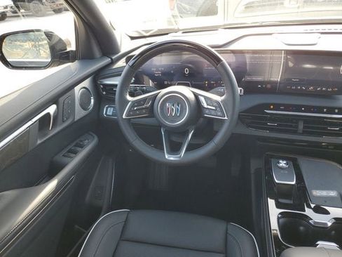 New 2026 Buick Enclave Avenir w/ Super Cruise Package image 13