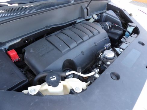Used 2016 GMC Acadia Denali FWD image 28