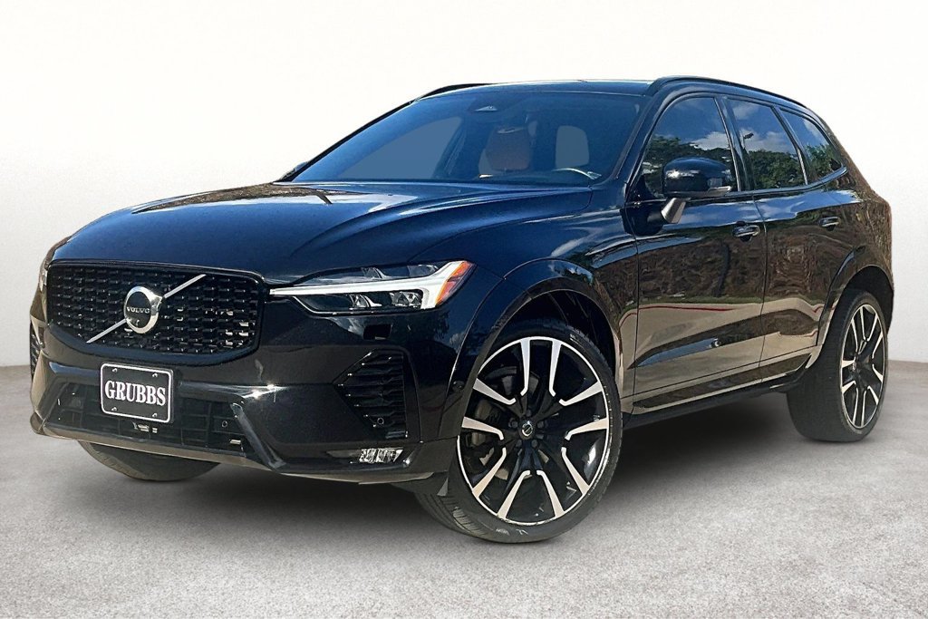 Used 2023 Volvo XC60 B6 Ultimate w/ Protection Package Premier AWD/4WD image 14