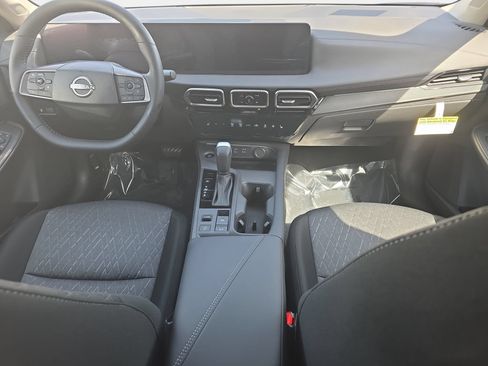 New 2026 Nissan Sentra SV w/ SV Convenience Package FWD image 9
