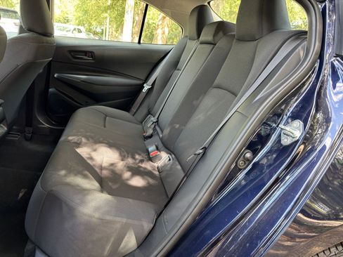 Used 2025 Toyota Corolla LE FWD image 23