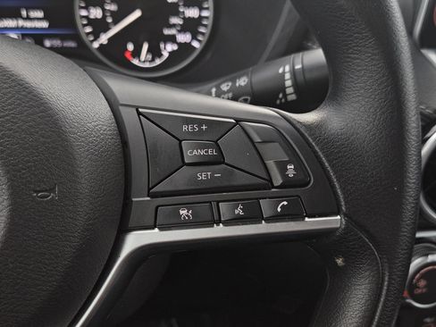 Used 2025 Nissan Sentra SV image 15