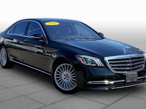 Used 2019 Mercedes-Benz S 560 4MATIC Sedan image 3