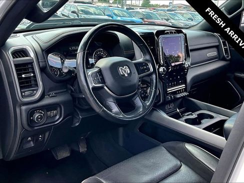 Used 2020 RAM 1500 Laramie w/ Sport Appearance Package AWD/4WD image 18