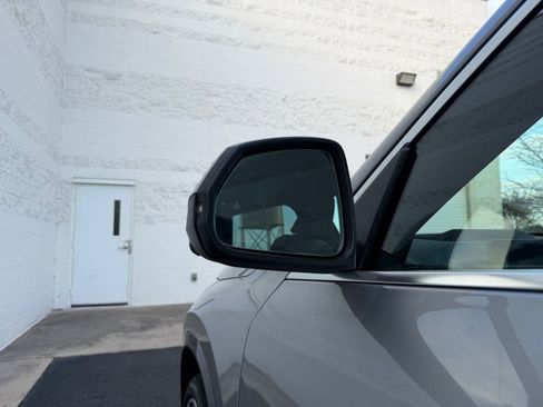 Used 2026 BMW X1 xDrive28i w/ Technology Package image 21