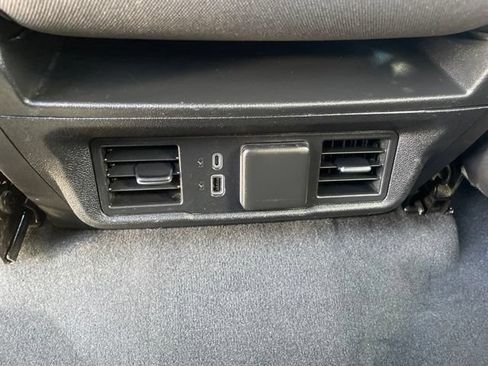 Used 2024 GMC Sierra 2500 SLE AWD/4WD image 11