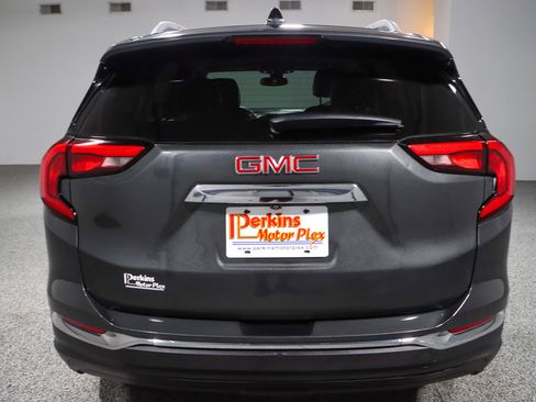 Used 2020 GMC Terrain SLT image 8