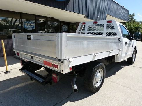 Used 2018 Ford F250 XL image 5