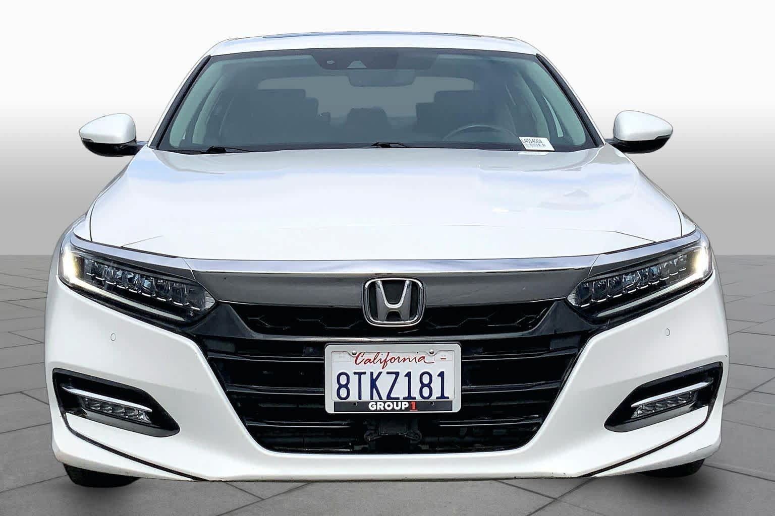Used 2020 Honda Accord Touring image 3