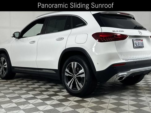 Certified 2026 Mercedes-Benz GLA 250 image 8