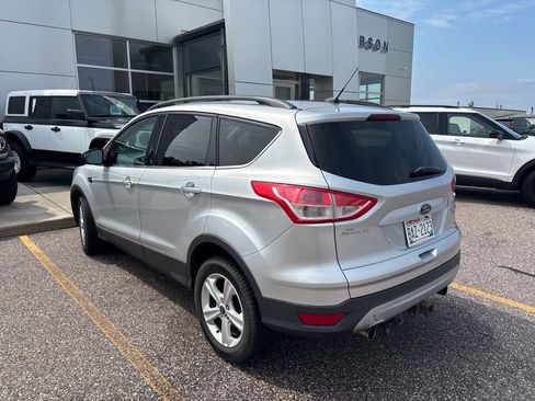 Used 2013 Ford Escape SE FWD image 2