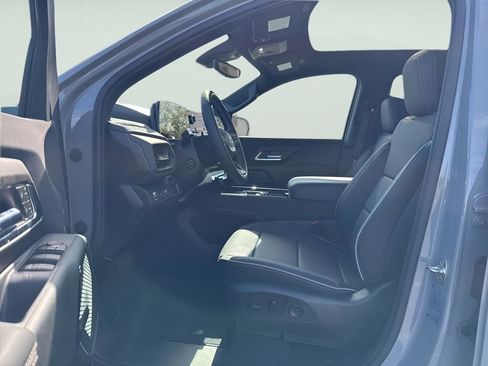 New 2026 Chevrolet Silverado EV LT w/ Premium Package image 17