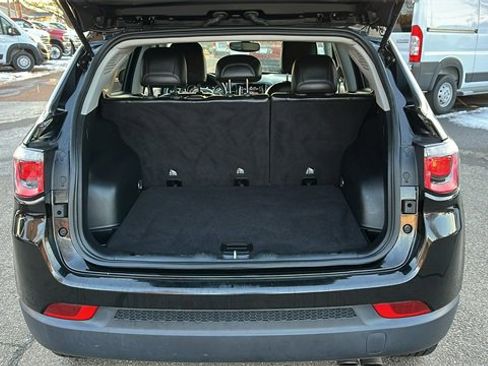 Used 2020 Jeep Compass Limited image 24