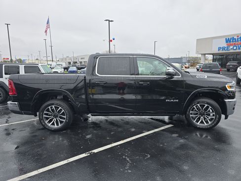 Used 2025 RAM 1500 Limited image 22