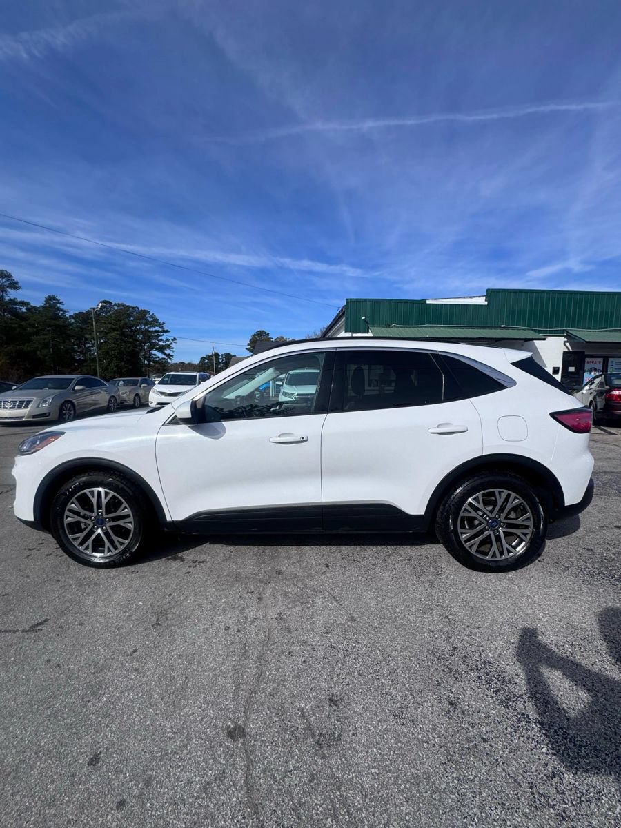 Used 2021 Ford Escape SEL FWD image 4
